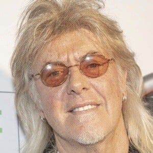 phil beckett|Peter Beckett Biography, Age, Height, Wife, Net Worth, Family.